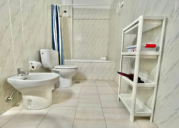 דירה Halley אל מדאנו