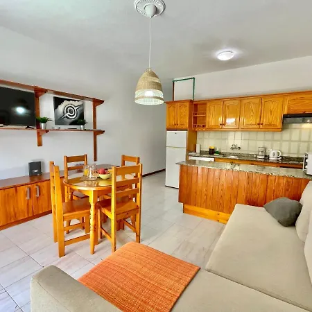 Halley Apartman *